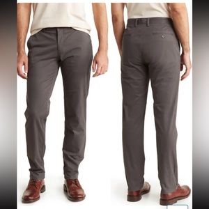Men’s Grey Chino Pants (Size 32)